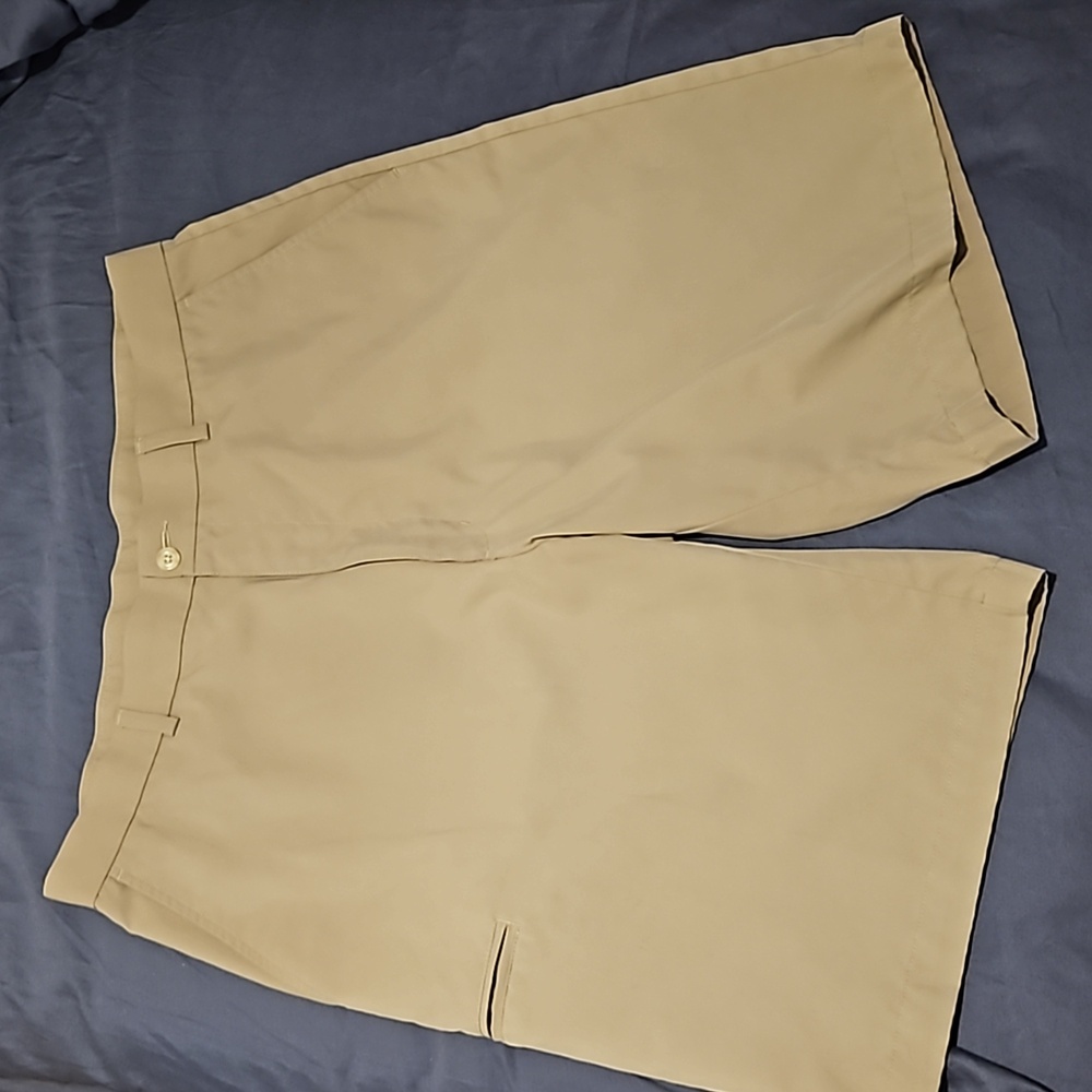 Mens golf shorts